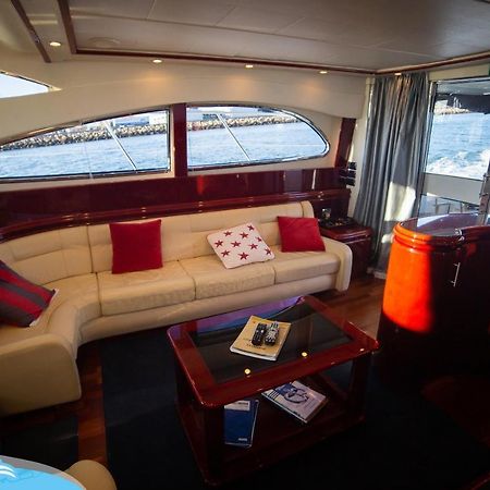 Barco No Coracao Da Cidade - Iate De 5 Estrelas Viana do Castelo Ngoại thất bức ảnh